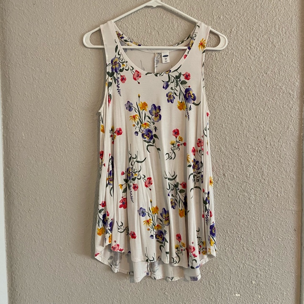 Floral top
